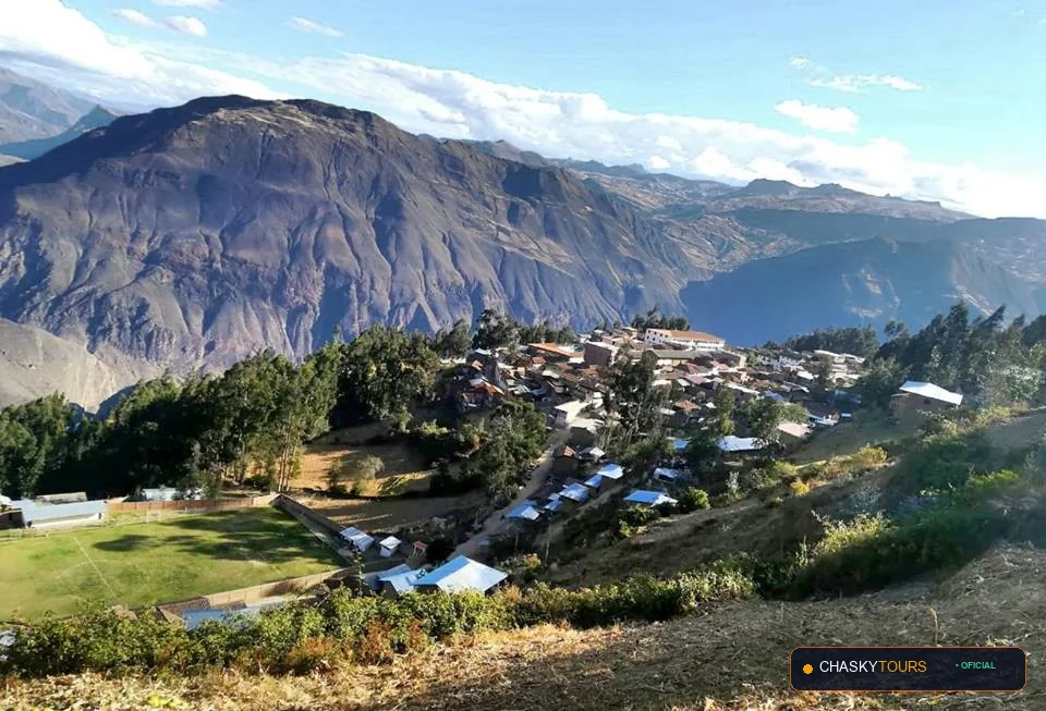 Mirador Turístico Natural de Huacaybamba foto 3