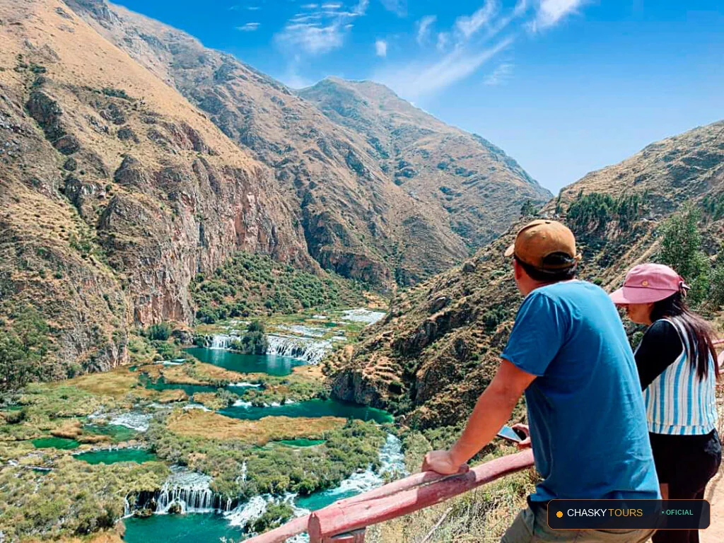 Mirador Turístico Natural de Hualhuas