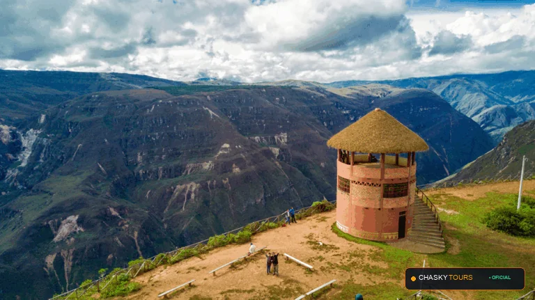 Mirador Turístico Natural de Las Amazonas
