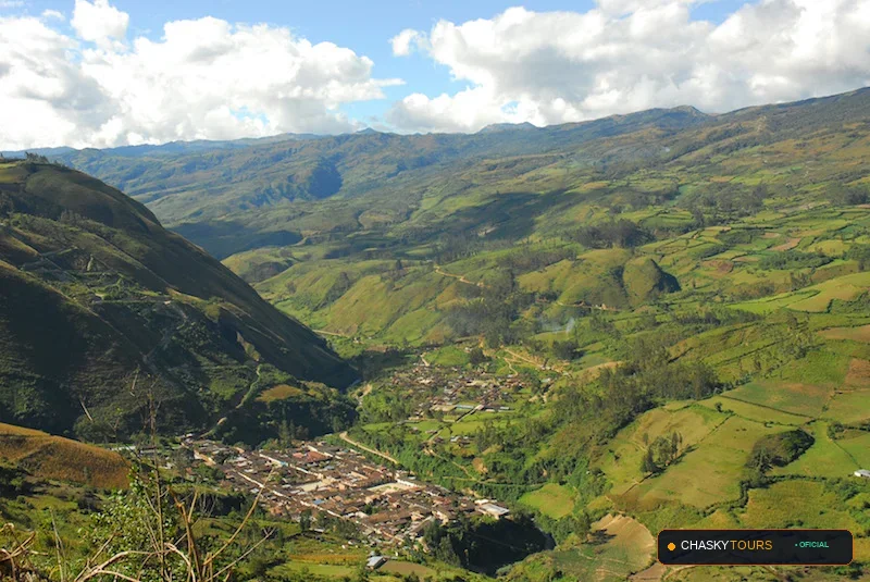 Mirador Turístico Natural de Limabamba foto 3