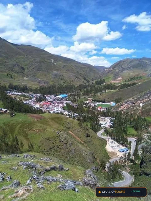 Mirador Turístico Natural de Ticlacayan