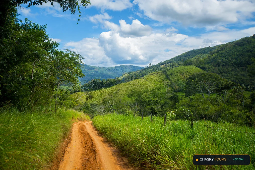 Mirador Turístico Natural de Tingo De Ponasa foto 2