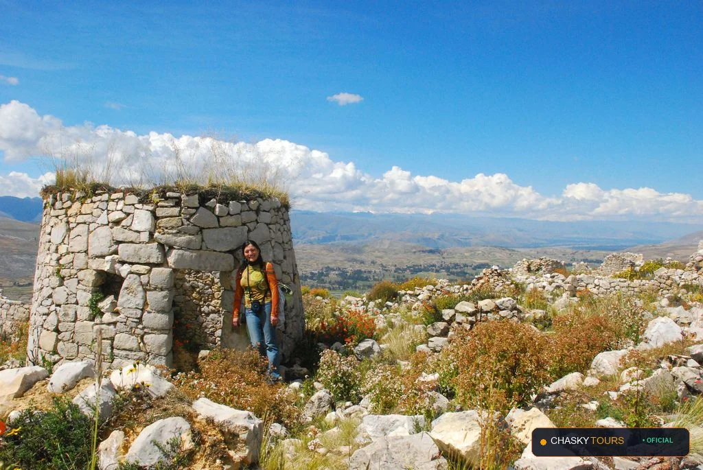 Mirador Turístico Natural de Tunan Marca