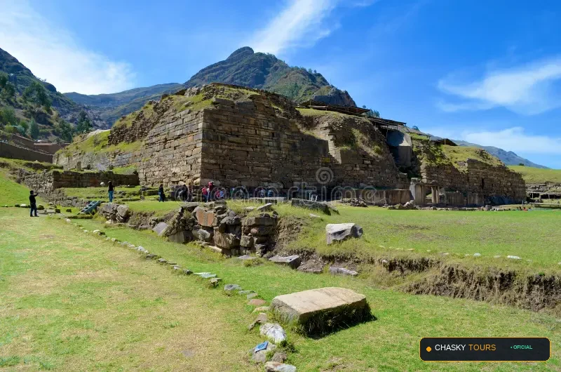 Monumento Arqueológico de Chavín de Huántar foto 1