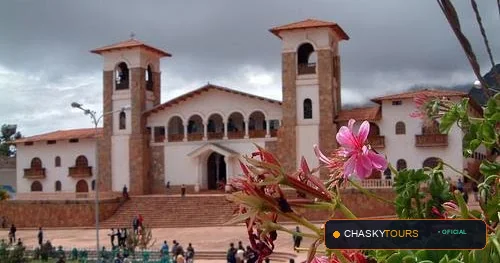Plaza Mayor y Templo Matriz de Aczo foto 1