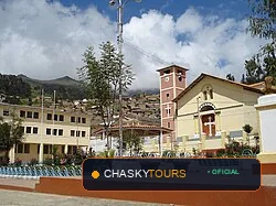 Plaza Mayor y Templo Matriz de Aija
