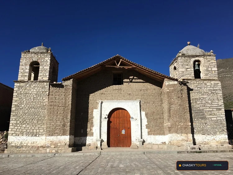 Plaza Mayor y Templo Matriz de Aucara foto 1