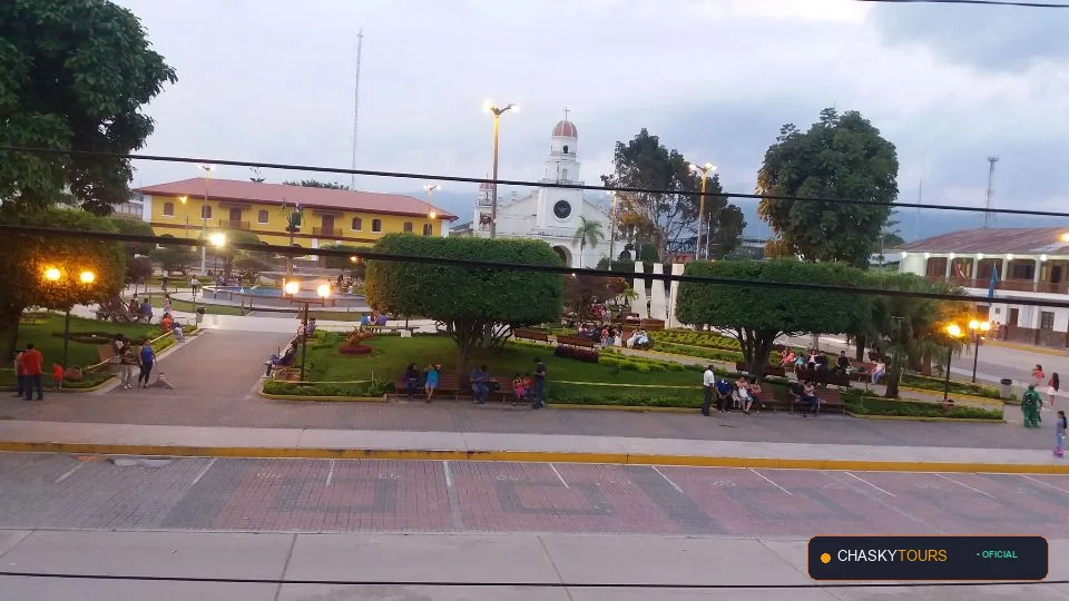 Plaza Mayor y Templo Matriz de Cacatachi