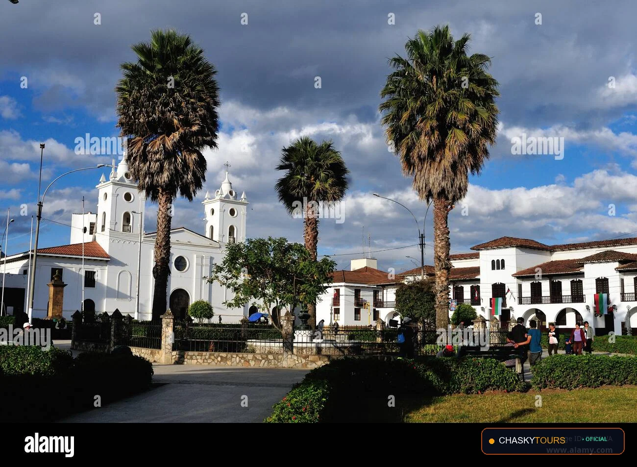 Plaza Mayor y Templo Matriz de Cahuapanas