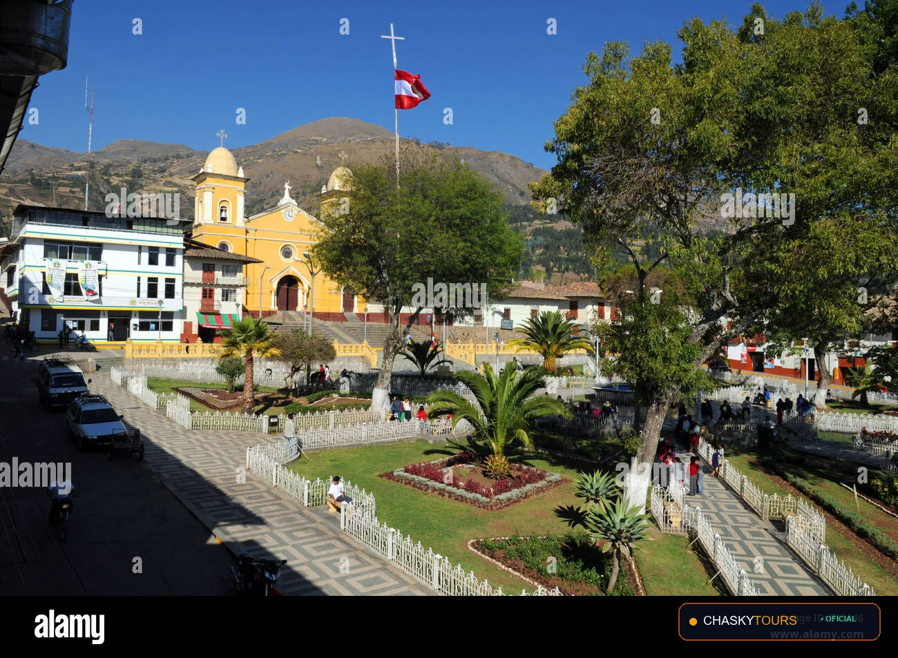 Plaza Mayor y Templo Matriz de Caja
