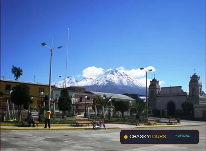 Plaza Mayor y Templo Matriz de Candarave