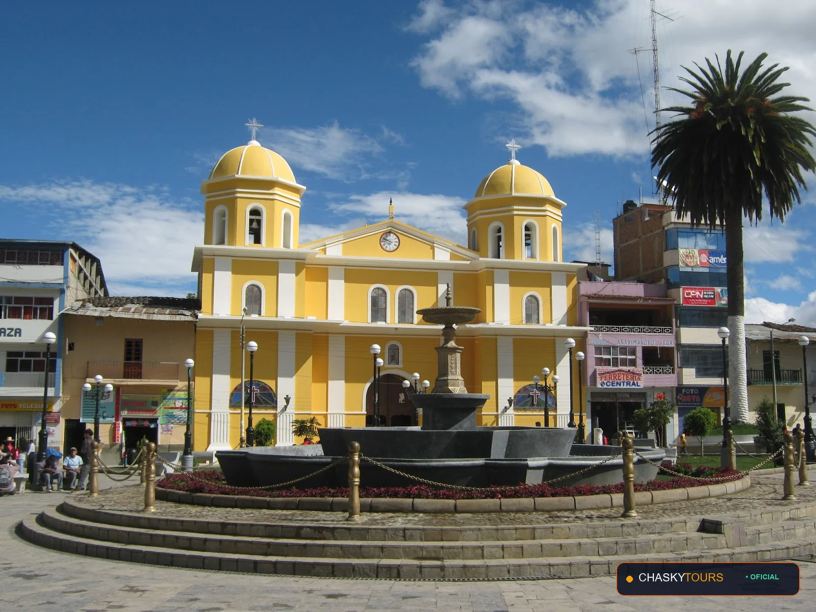 Plaza Mayor y Templo Matriz de Chalamarca foto 1