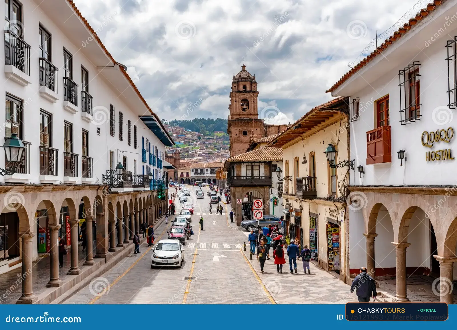 Plaza Mayor y Templo Matriz de Checca foto 2