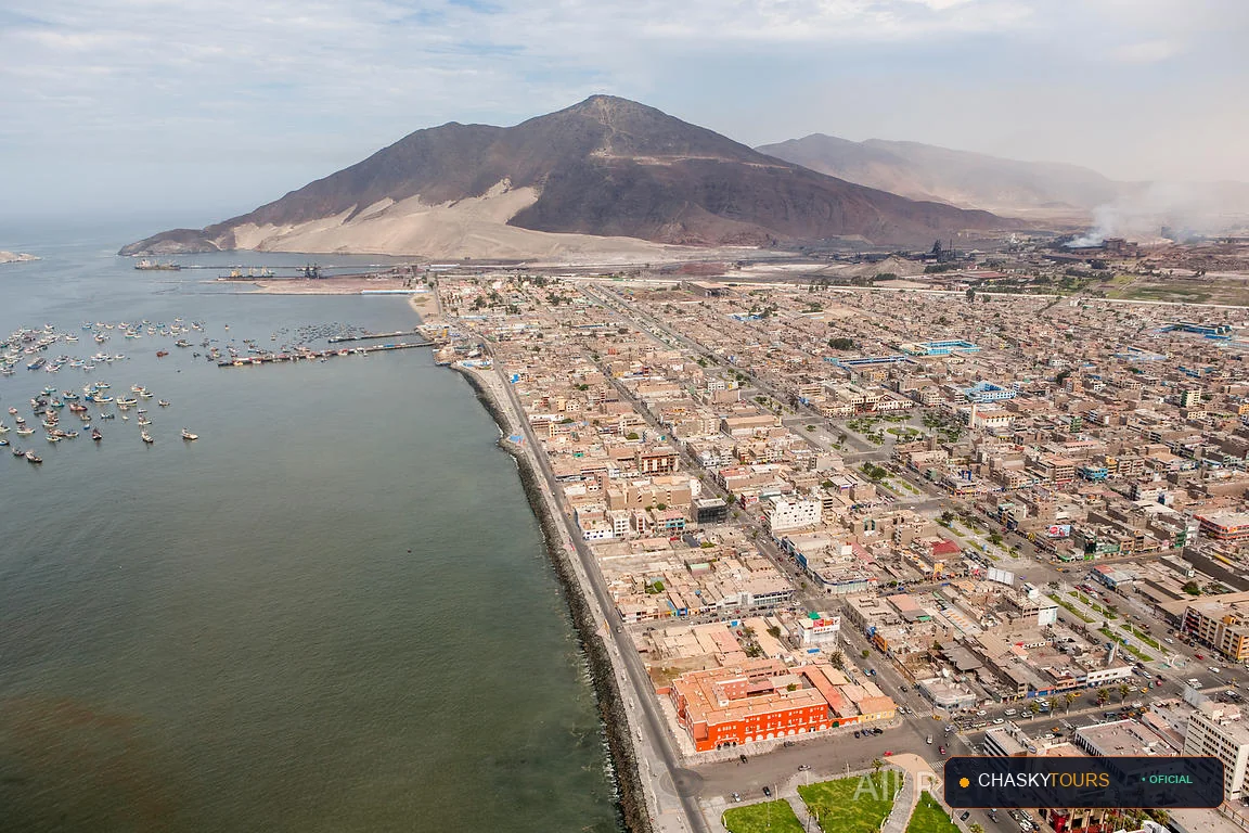 Plaza Mayor y Templo Matriz de Chimbote foto 4