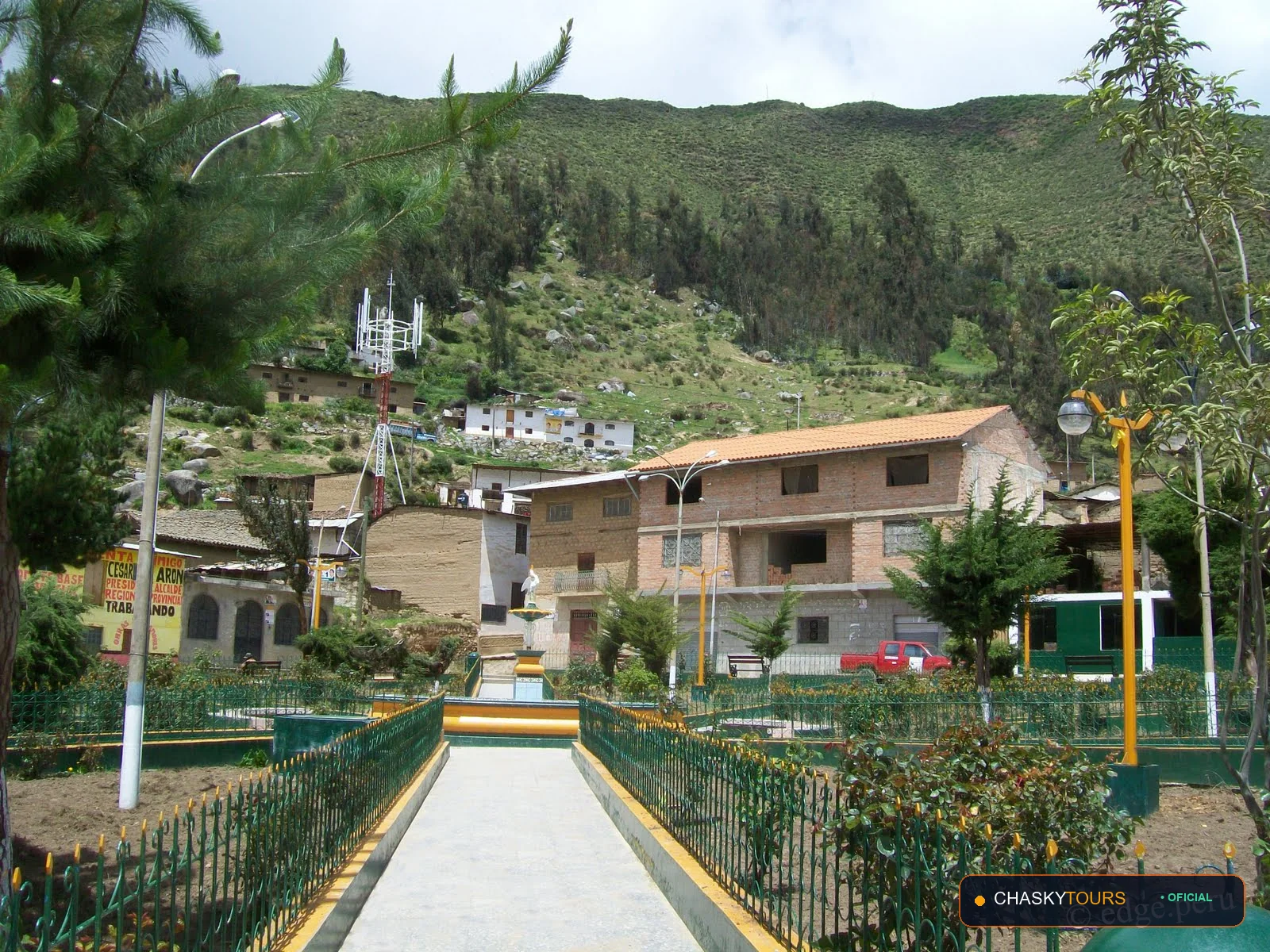 Plaza Mayor y Templo Matriz de Congas