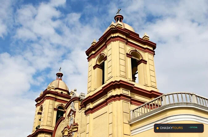 Plaza Mayor y Templo Matriz de El Carmen foto 1