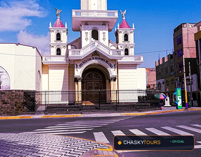 Plaza Mayor y Templo Matriz de Huacho foto 1