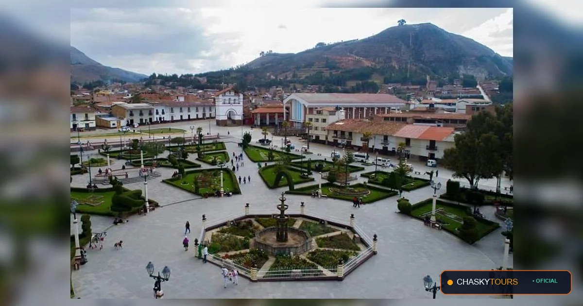 Plaza Mayor y Templo Matriz de Huacrachuco