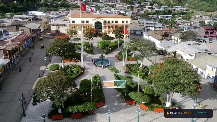 Plaza Mayor y Templo Matriz de Lalaquiz