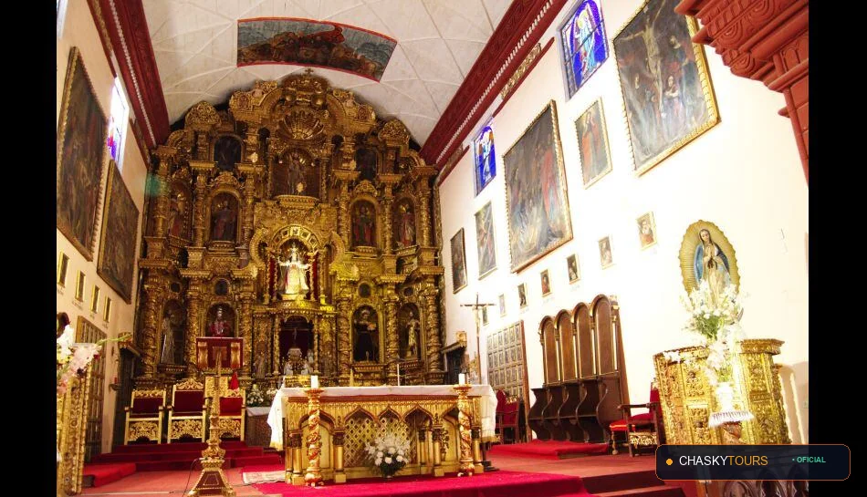 Plaza Mayor y Templo Matriz de Laria foto 1