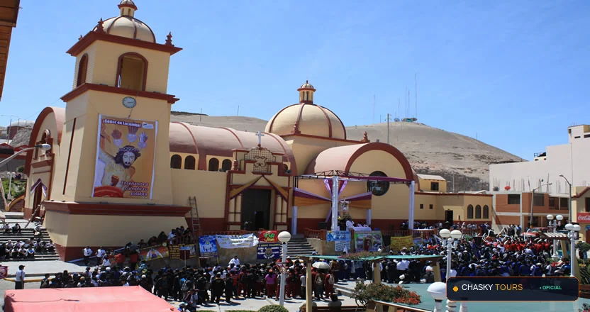 Plaza Mayor y Templo Matriz de Locumba foto 1