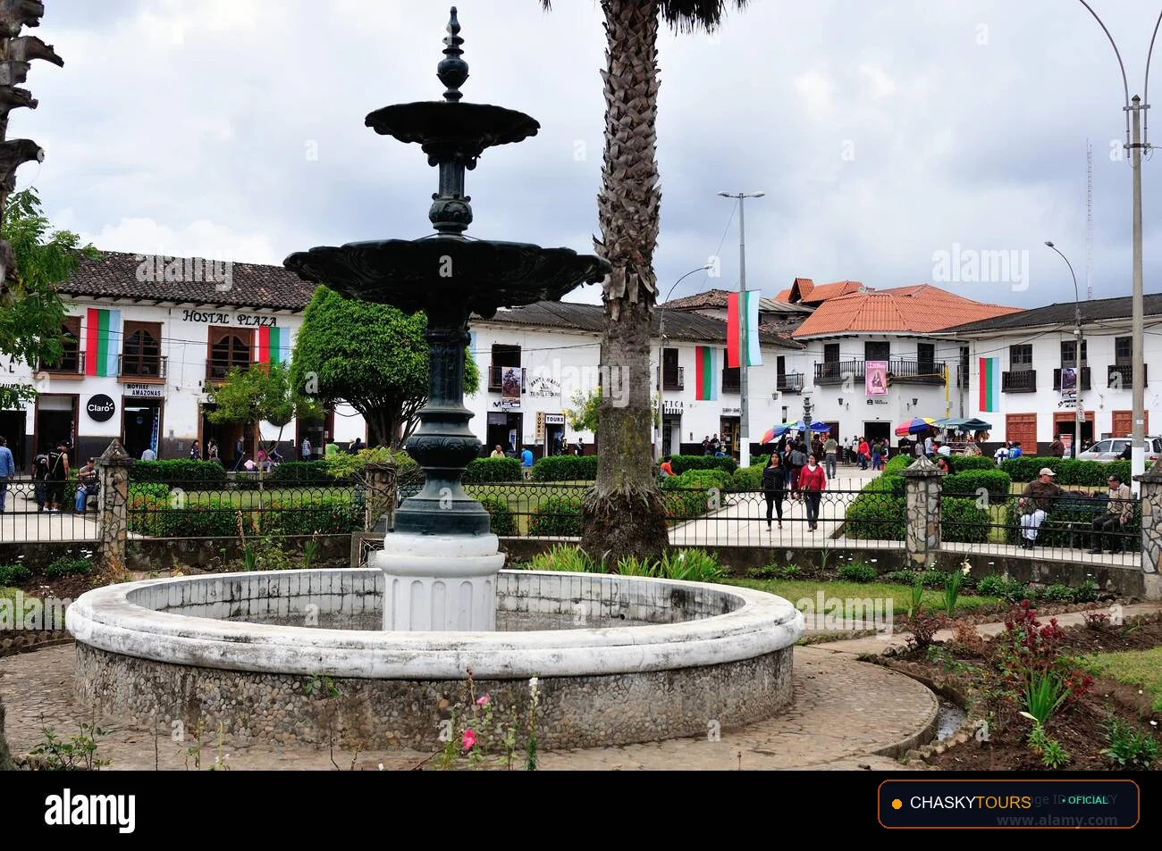 Plaza Mayor y Templo Matriz de Magdalena