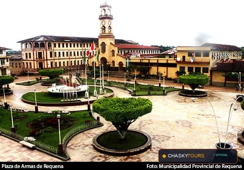 Plaza Mayor y Templo Matriz de Maquia