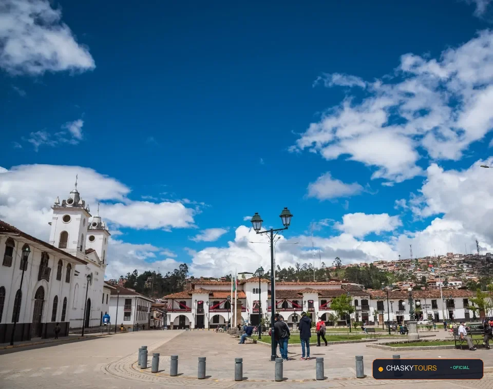 Plaza Mayor y Templo Matriz de Montevideo