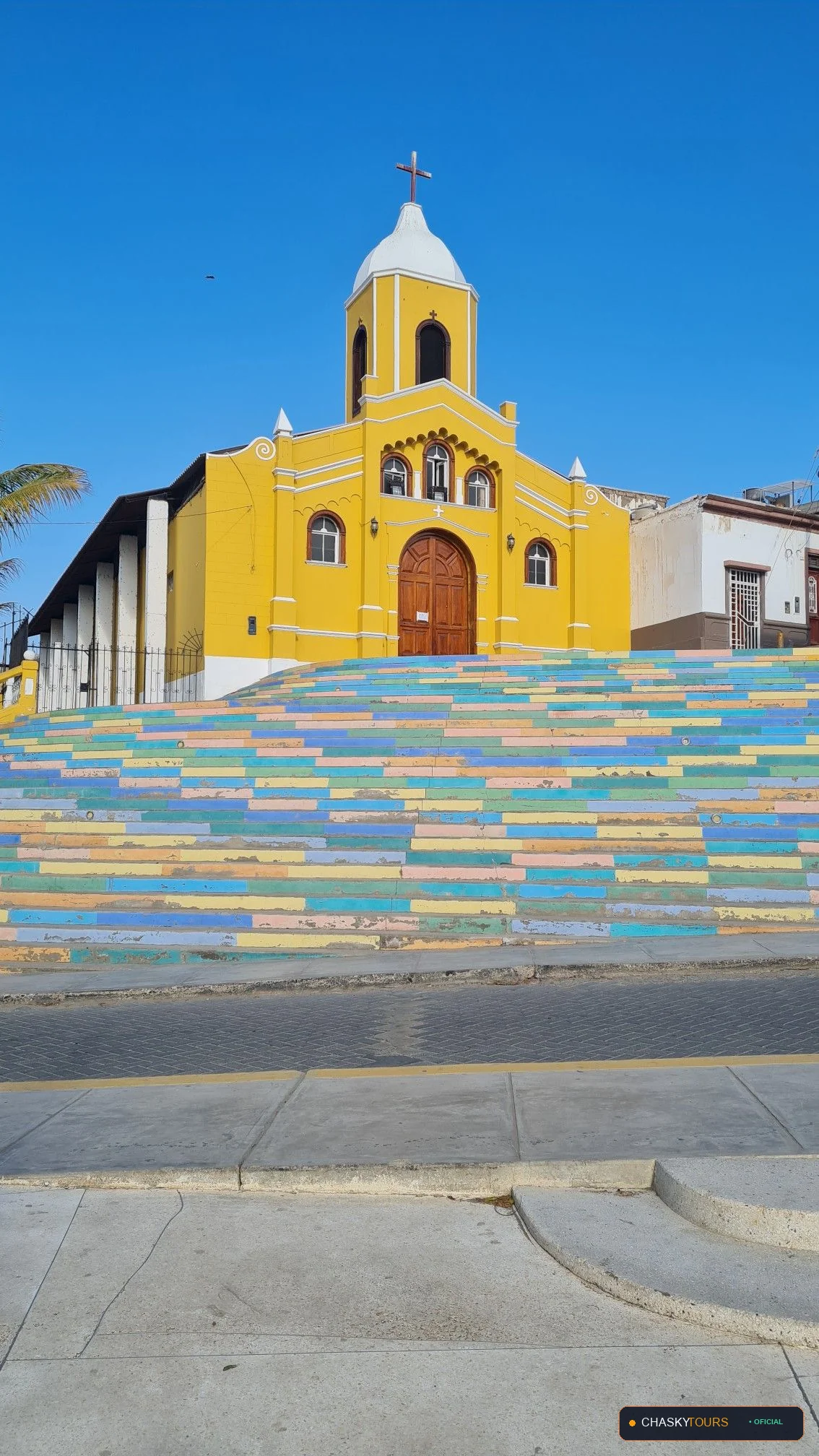 Plaza Mayor y Templo Matriz de Pacasmayo foto 1