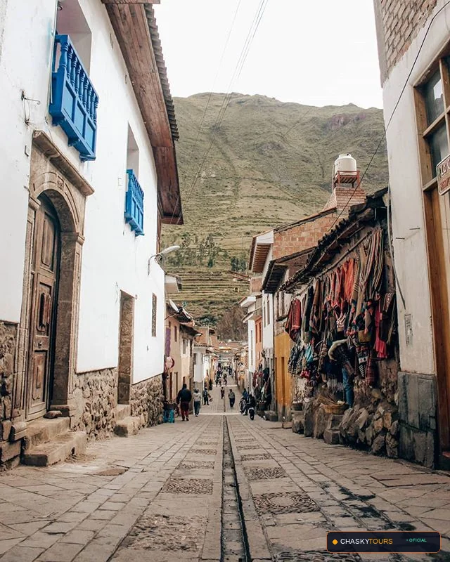 Plaza Mayor y Templo Matriz de Pisac foto 2