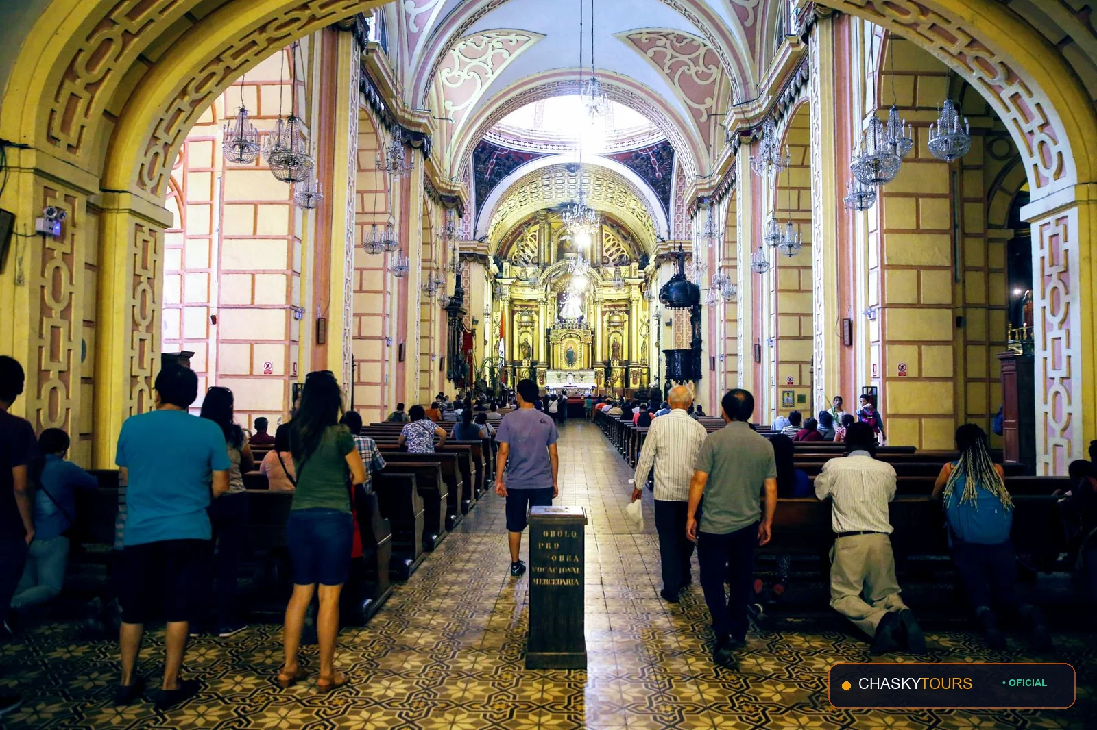 Plaza Mayor y Templo Matriz de Punta Negra foto 1