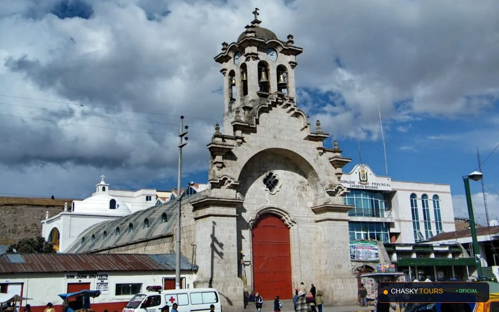 Plaza Mayor y Templo Matriz de San Gaban foto 1