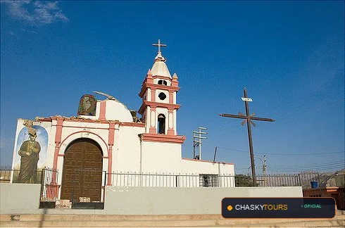 Plaza Mayor y Templo Matriz de San Jose De Los Molinos foto 1