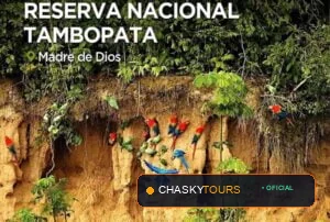 Plaza Mayor y Templo Matriz de Tambopata foto 2