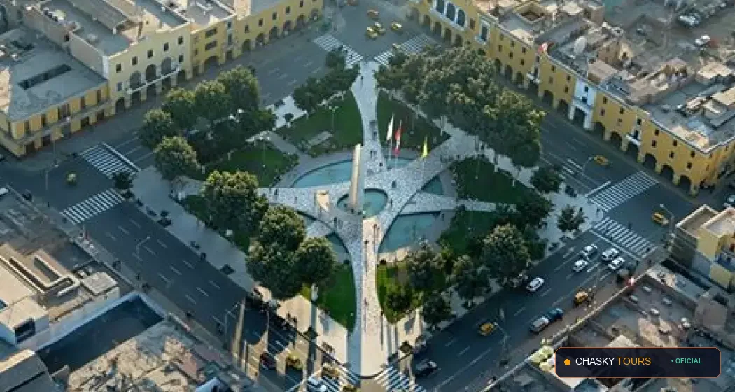 Plaza Mayor y Templo Matriz de Tate