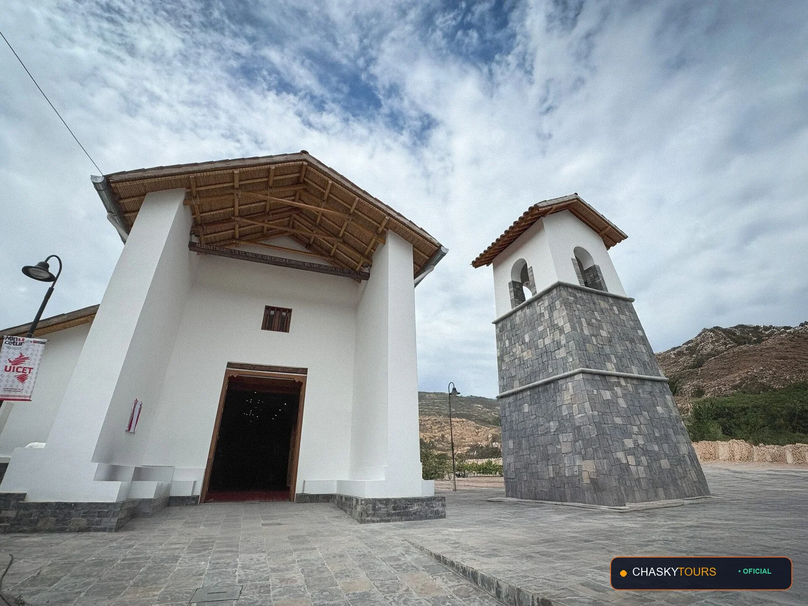 Plaza Mayor y Templo Matriz de Tingo foto 1