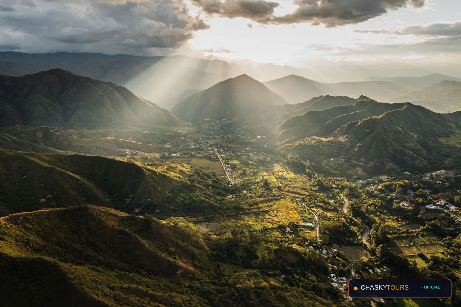 Plaza Mayor y Templo Matriz de Vilcabamba foto 4