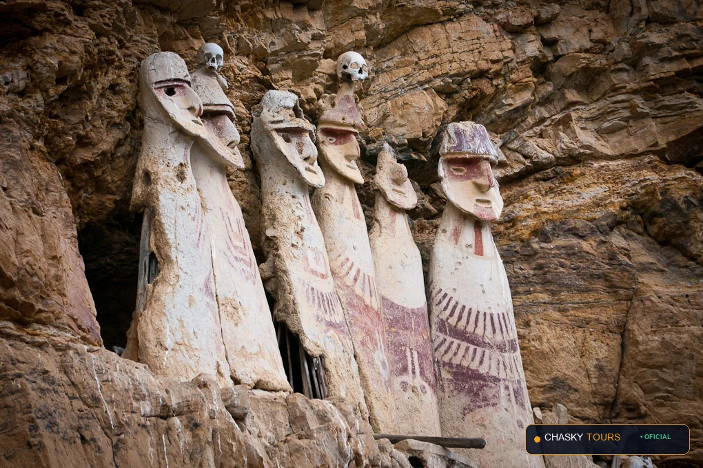 Sarcófagos de Karajía